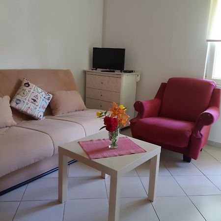 Cvjetni Apartmani Цетине Экстерьер фото
